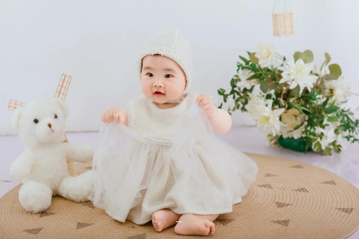 广州代怀供卵公司宝宝在妈妈肚子里